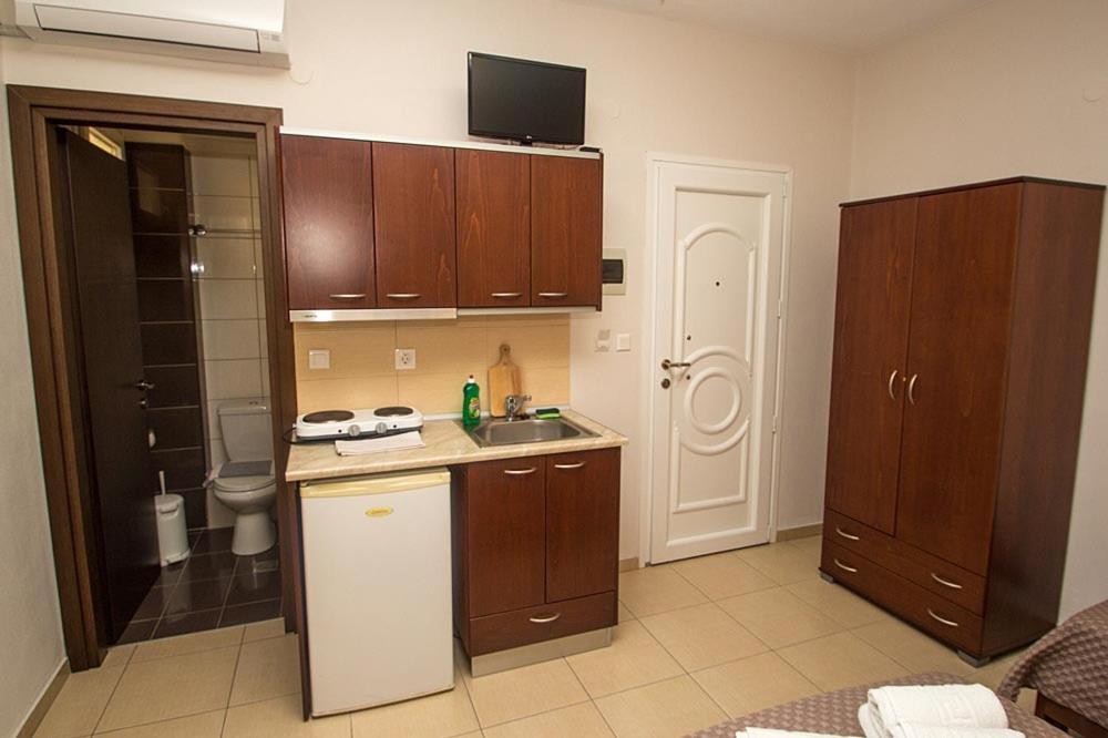 Denis Studios And Apartments Paralía 외부 사진