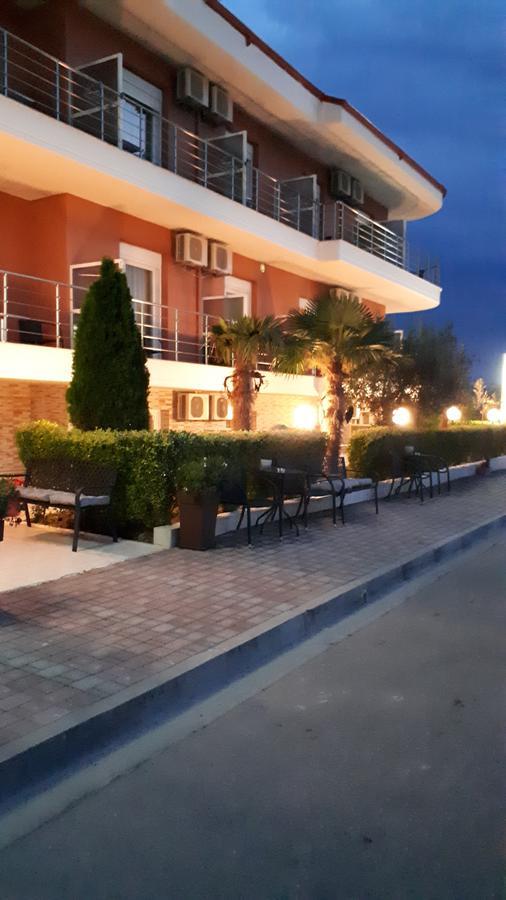Denis Studios And Apartments Paralía 외부 사진